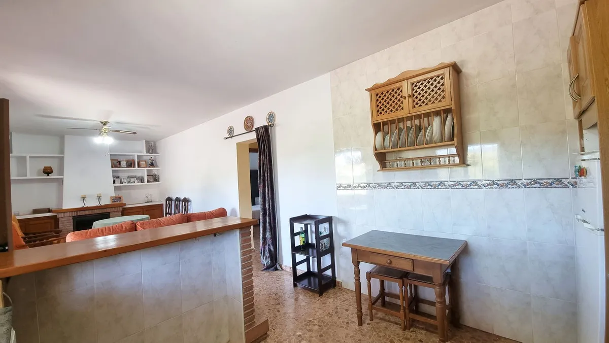 79590394-3d79-41fc-8678-2983fe573337