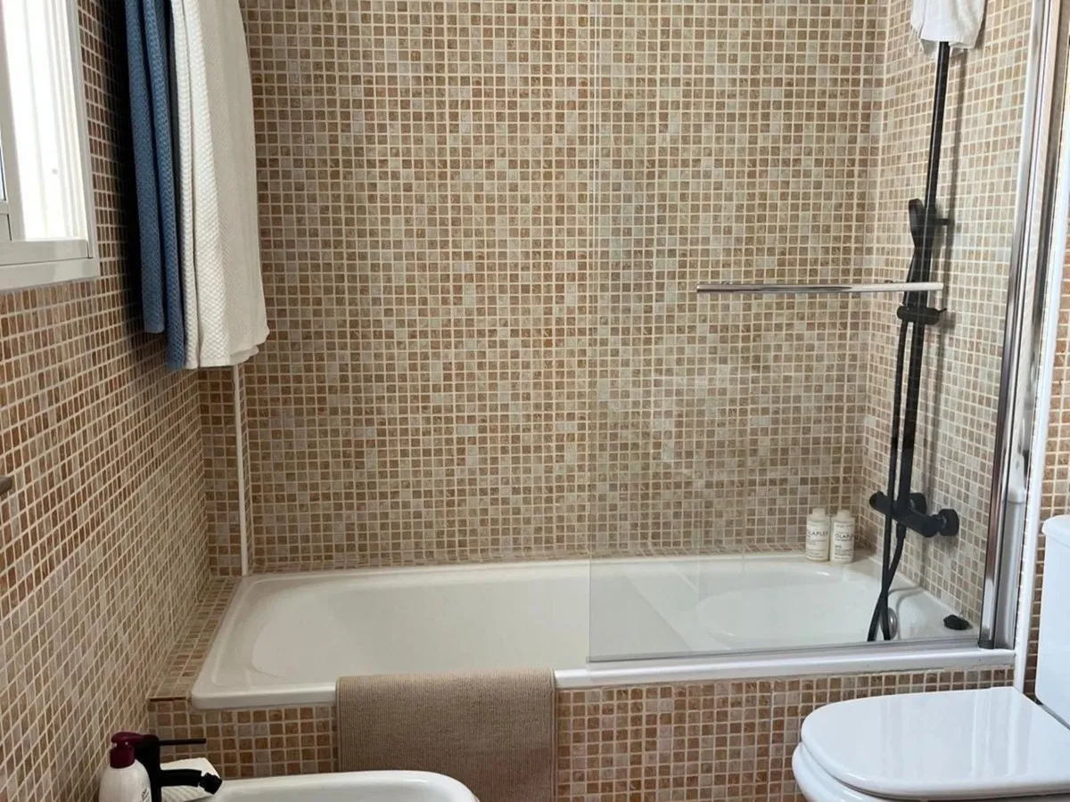 66c916b8-64ae-48f6-95ce-3622f610a5a7