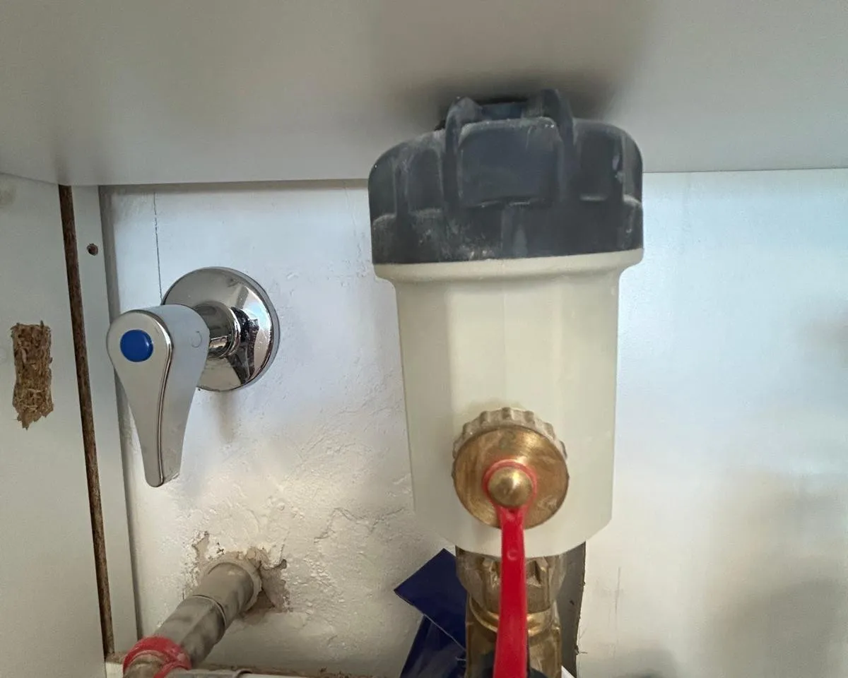 66f8d4f8-88d8-42f5-9739-60bc8e638ce6