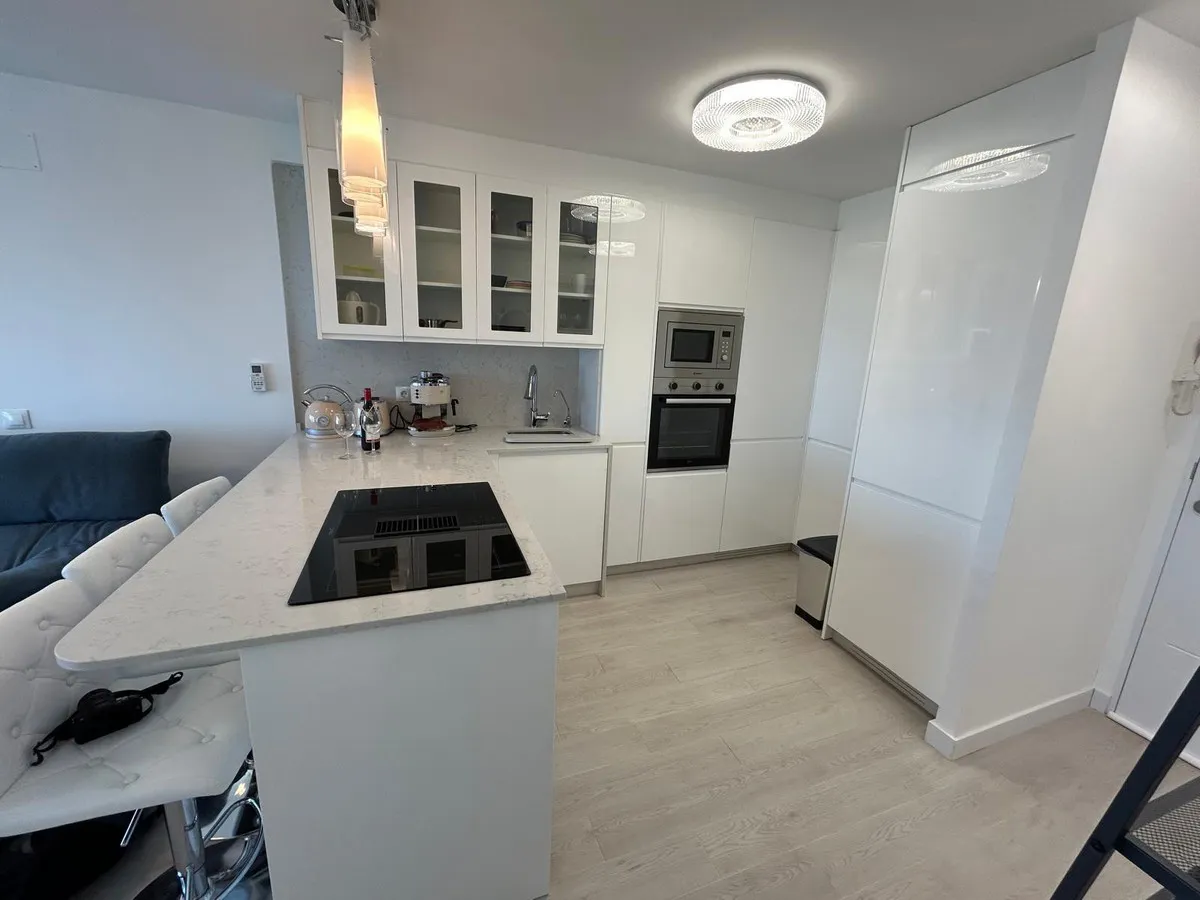 a1b105ab-aa4c-4cb2-8a9d-d92481ac66cb