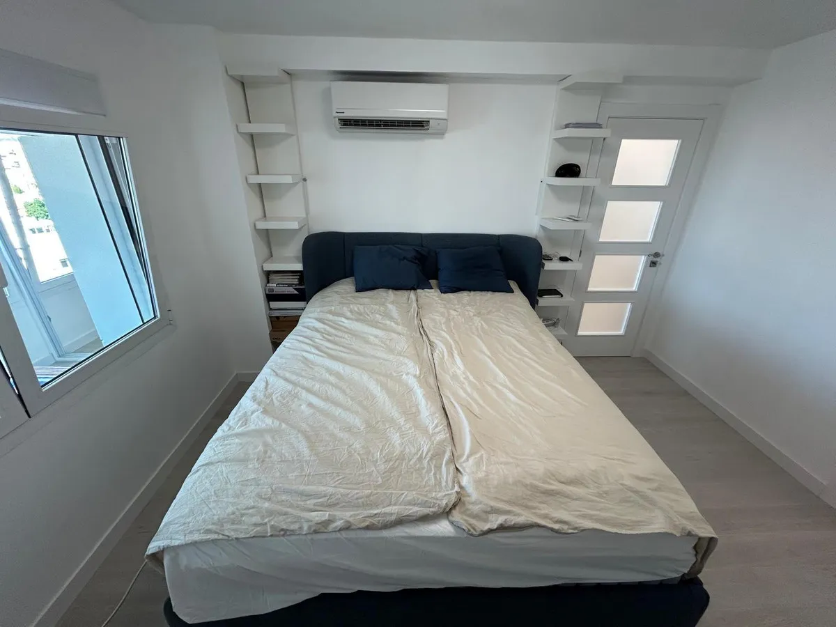 af9cdbeb-7c2d-478c-b94c-8c4e5de48cf1