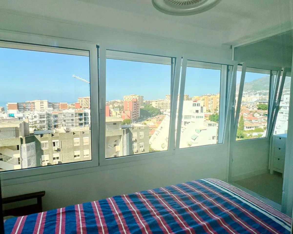 e6ddbe05-323d-4db4-bff4-088c648b887f