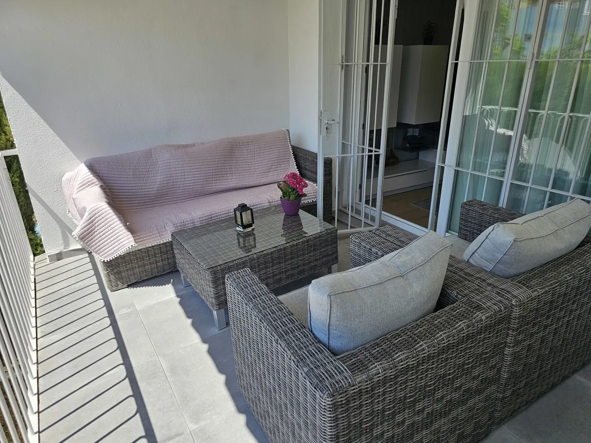 8454fc04-21f6-497f-8b3e-814bcb8d9ba1