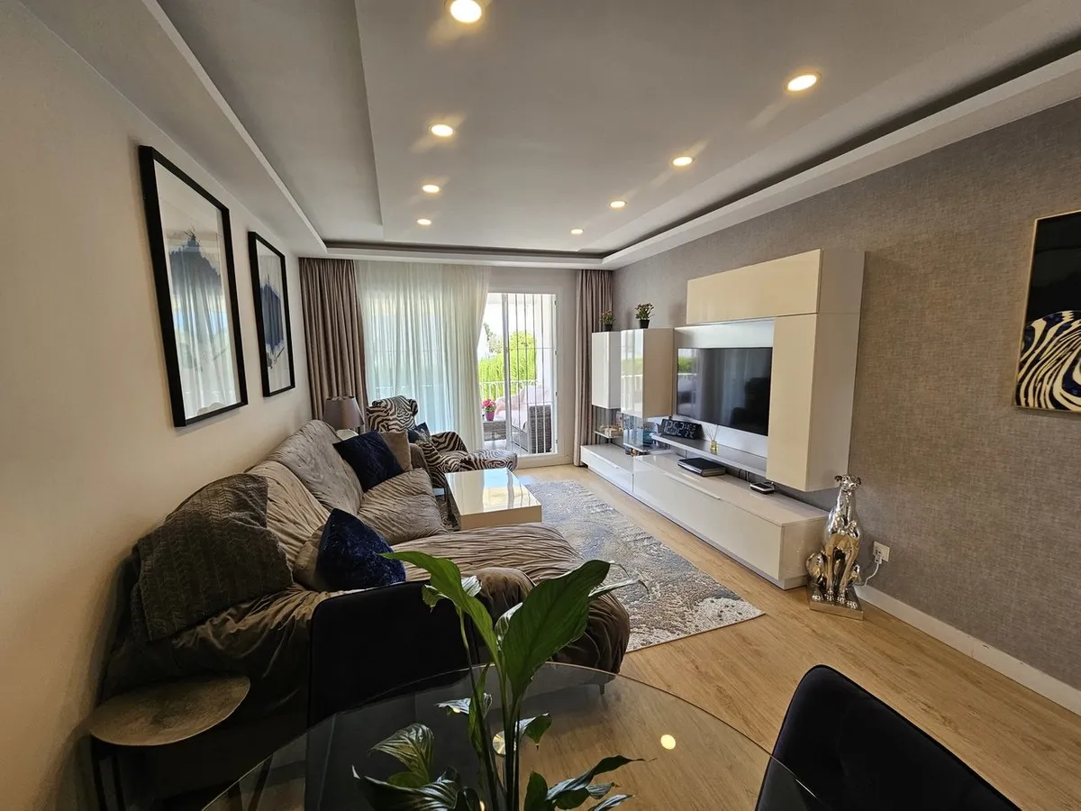 b023fd35-c32b-4bbe-a97f-e846aa1ca537