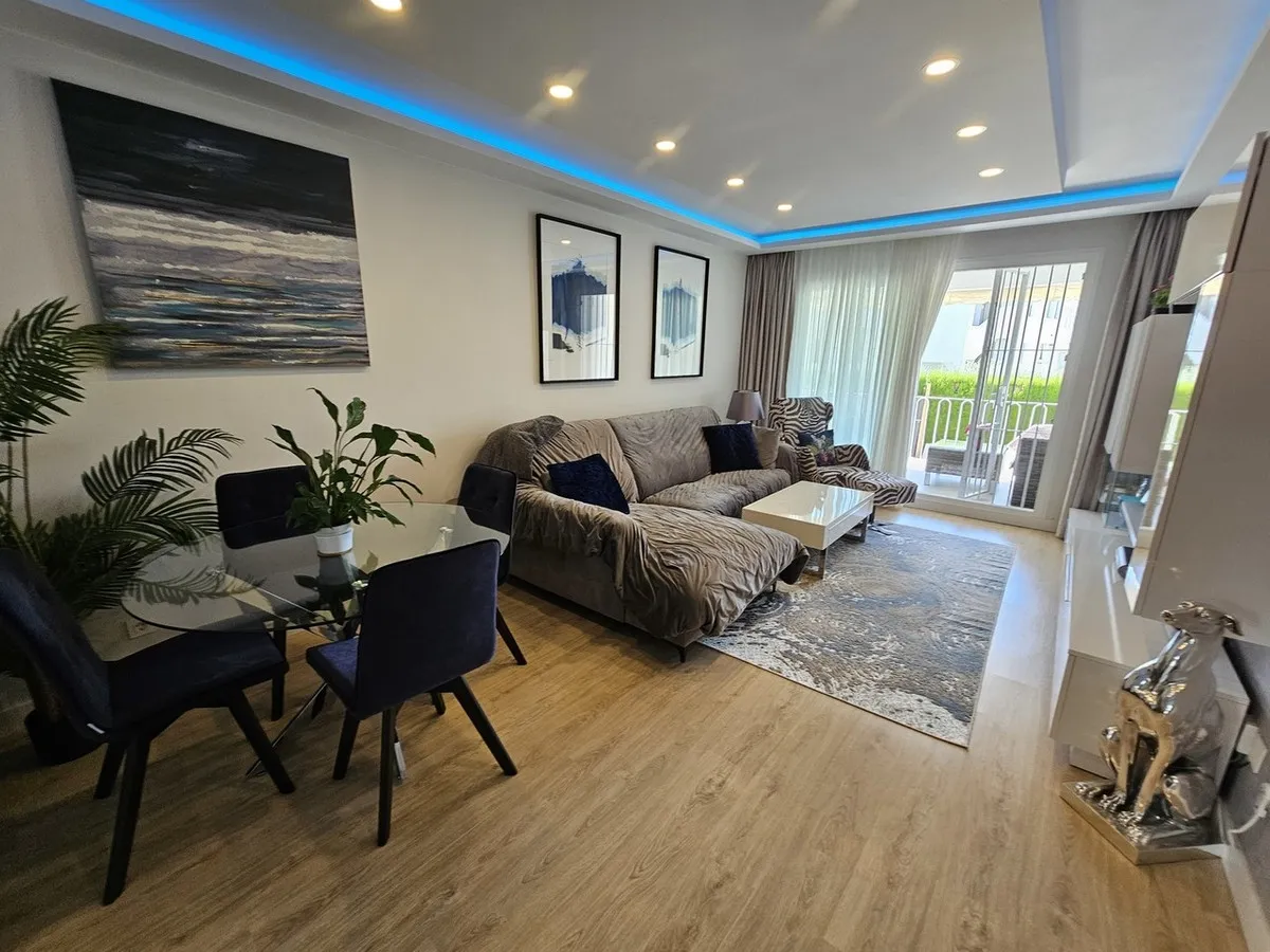 d6997812-8497-4260-be1c-d037aec31638