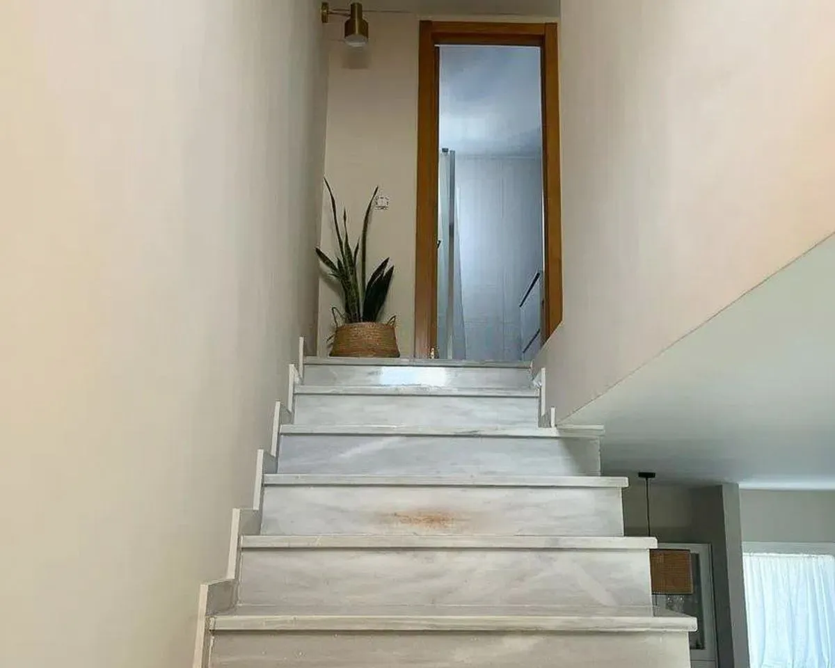 ac79243f-d7ea-4a9b-8b58-e65276863196