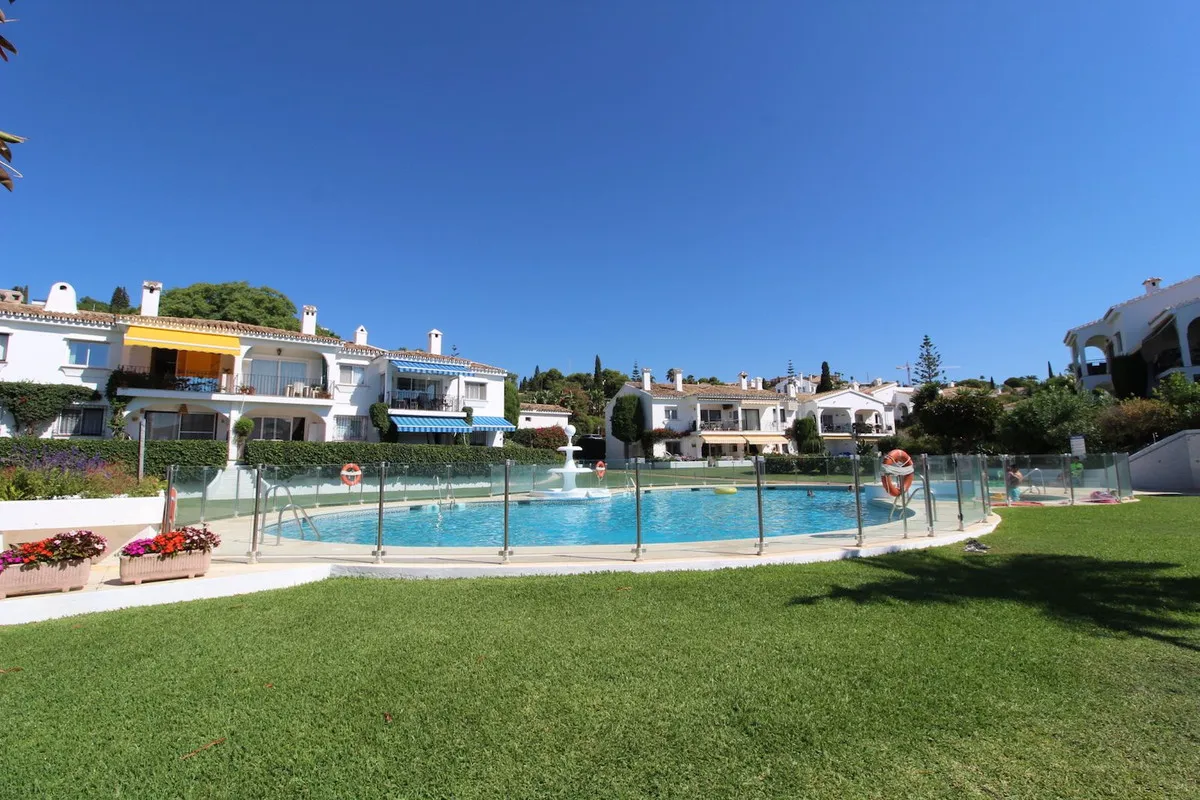 34c6ae81-d43d-4d9b-916f-b435b9738753