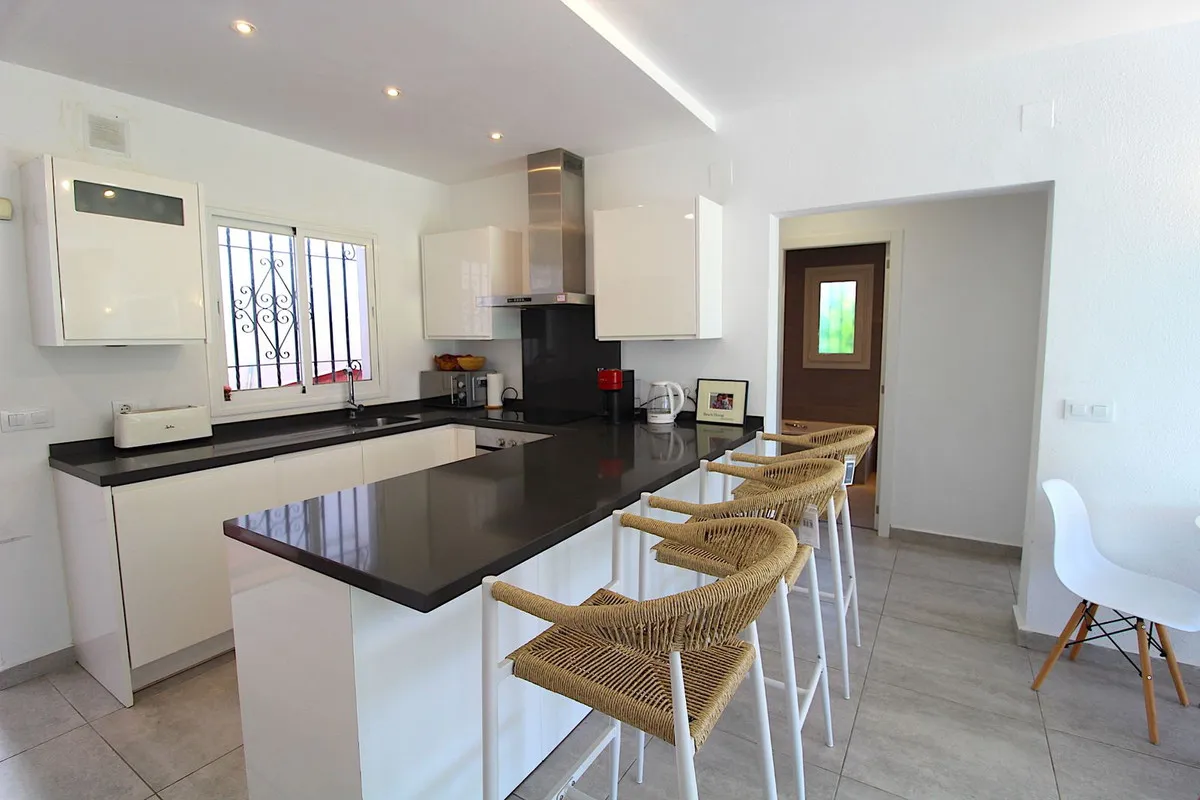 b318edd3-761d-48aa-b756-2d2aa0cf5227