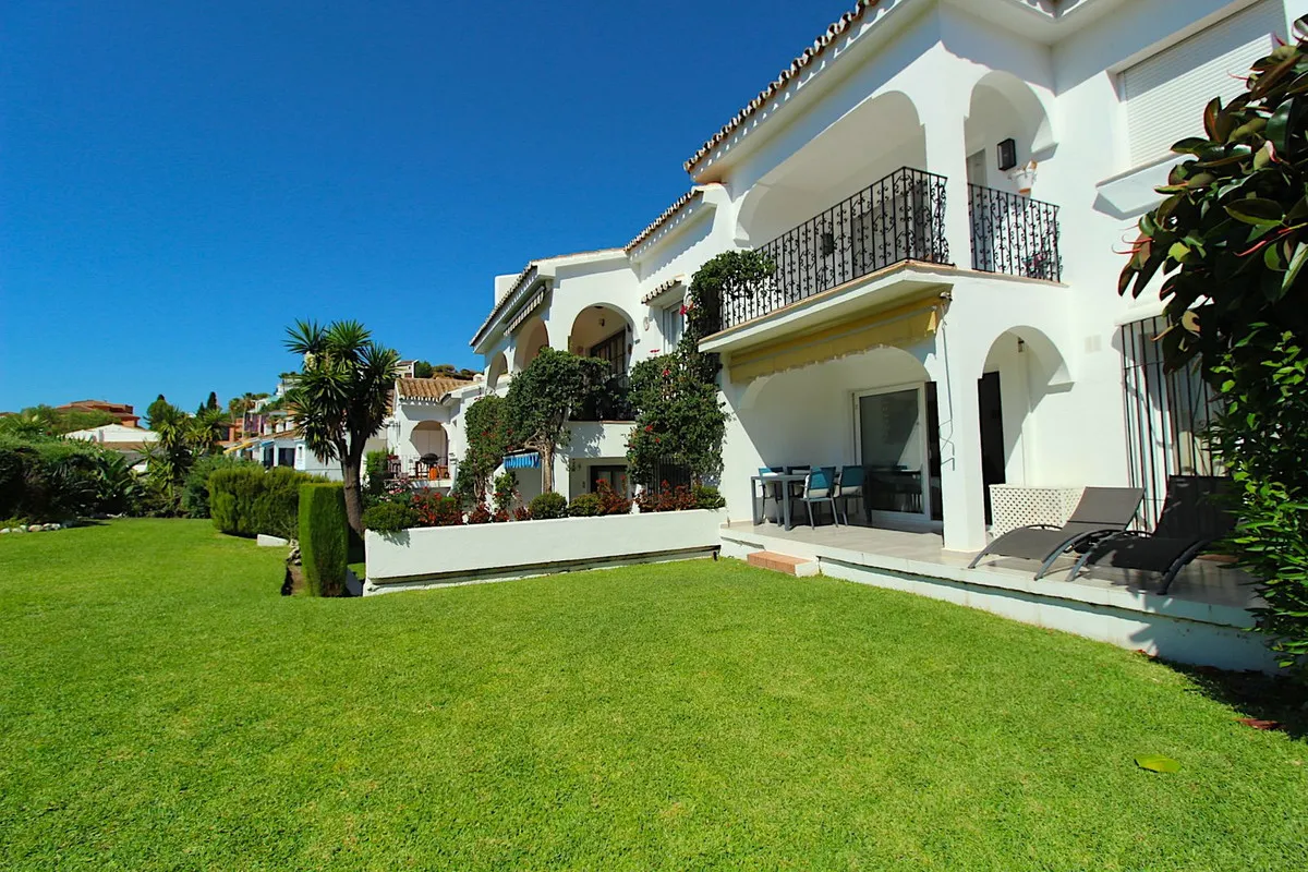 d894d73e-cfbc-4513-852c-86203e0a5cf5