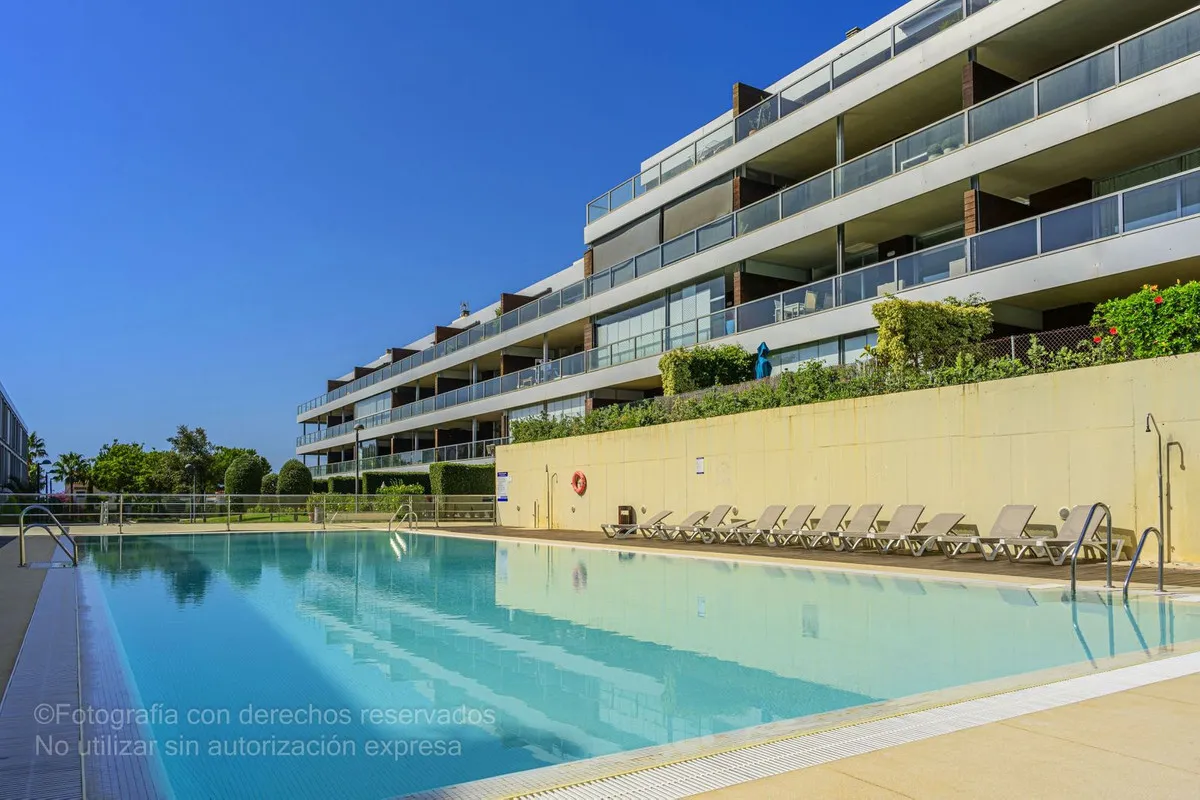 03faafda-f173-44fe-8ca6-5fe163037402