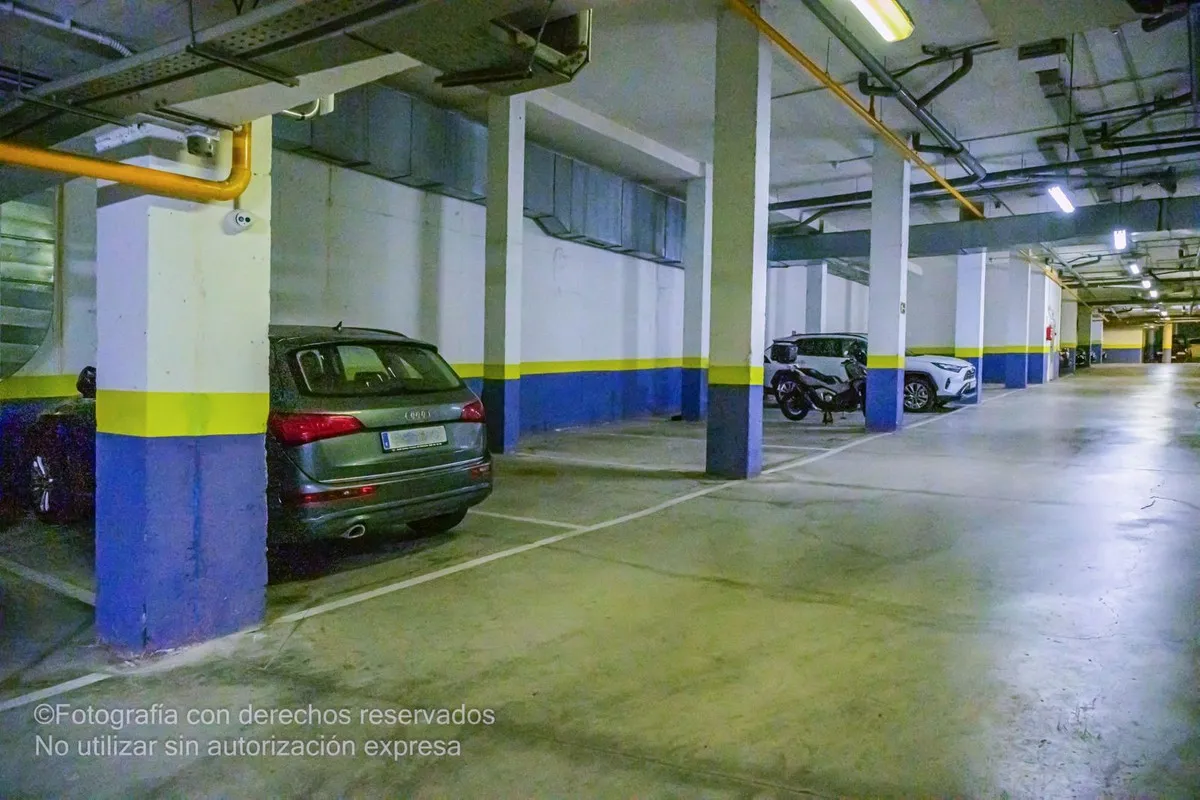 1ff125fd-6318-4f78-bfb2-b25eb741c99f