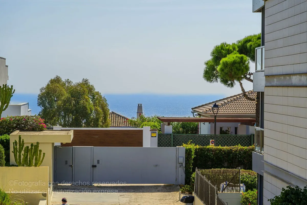 44e362e1-e7bb-47db-8ba0-23fbb0189ef9