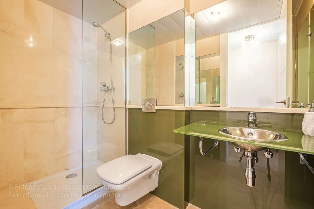 701e885b-8928-4db5-ac7d-07d8f374f909