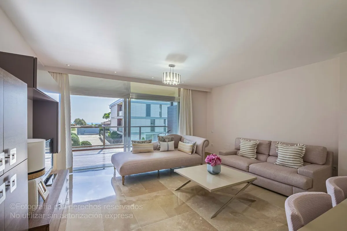 7fe83e3d-1201-4738-ab9f-d2cf82ddeb4b