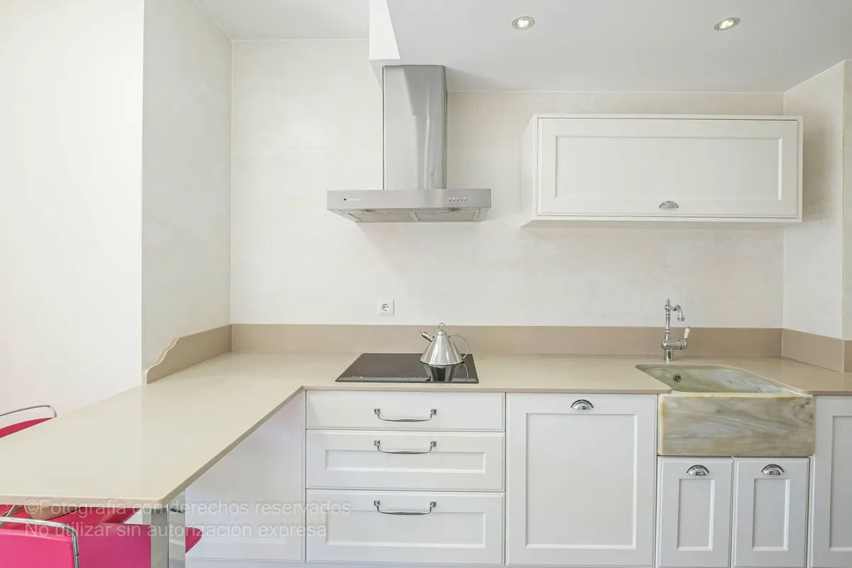 90b21477-5739-464c-8089-653fa3870ed9