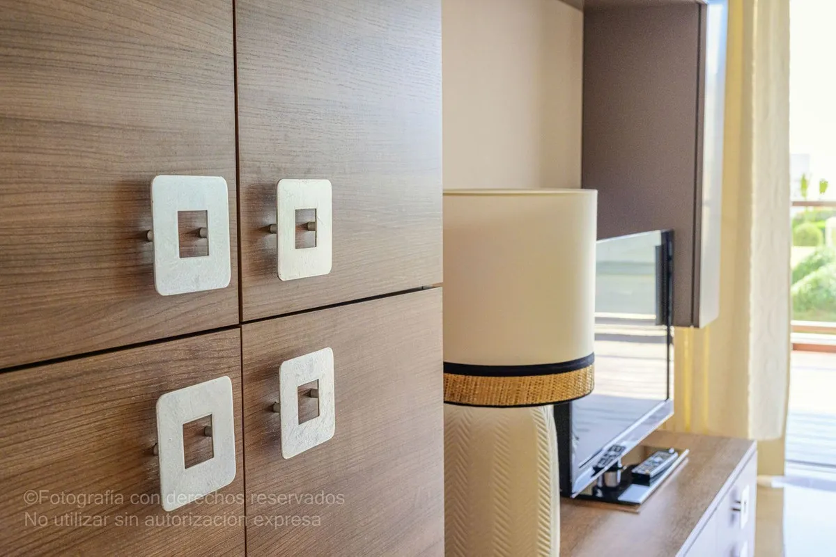 b9c3fcbf-4fbc-424d-8439-58a6070ec5f5