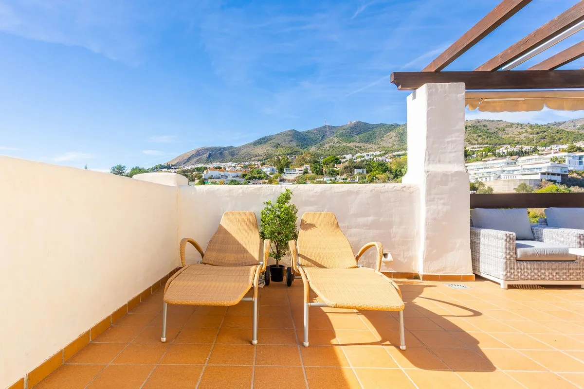 292c31af-40ba-4d7d-bfa2-f63996153cf3