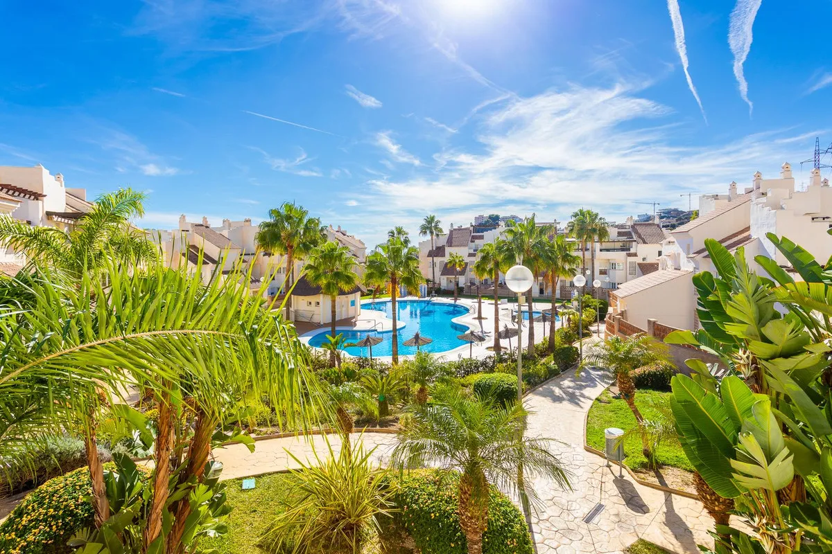 58f94589-3e64-452c-a19e-a208467e6f90