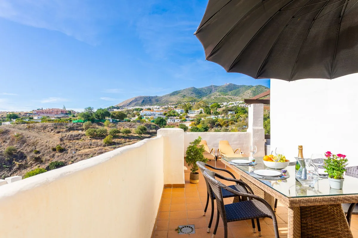 e18a3f96-dd1b-4b03-b385-b21daa28e119