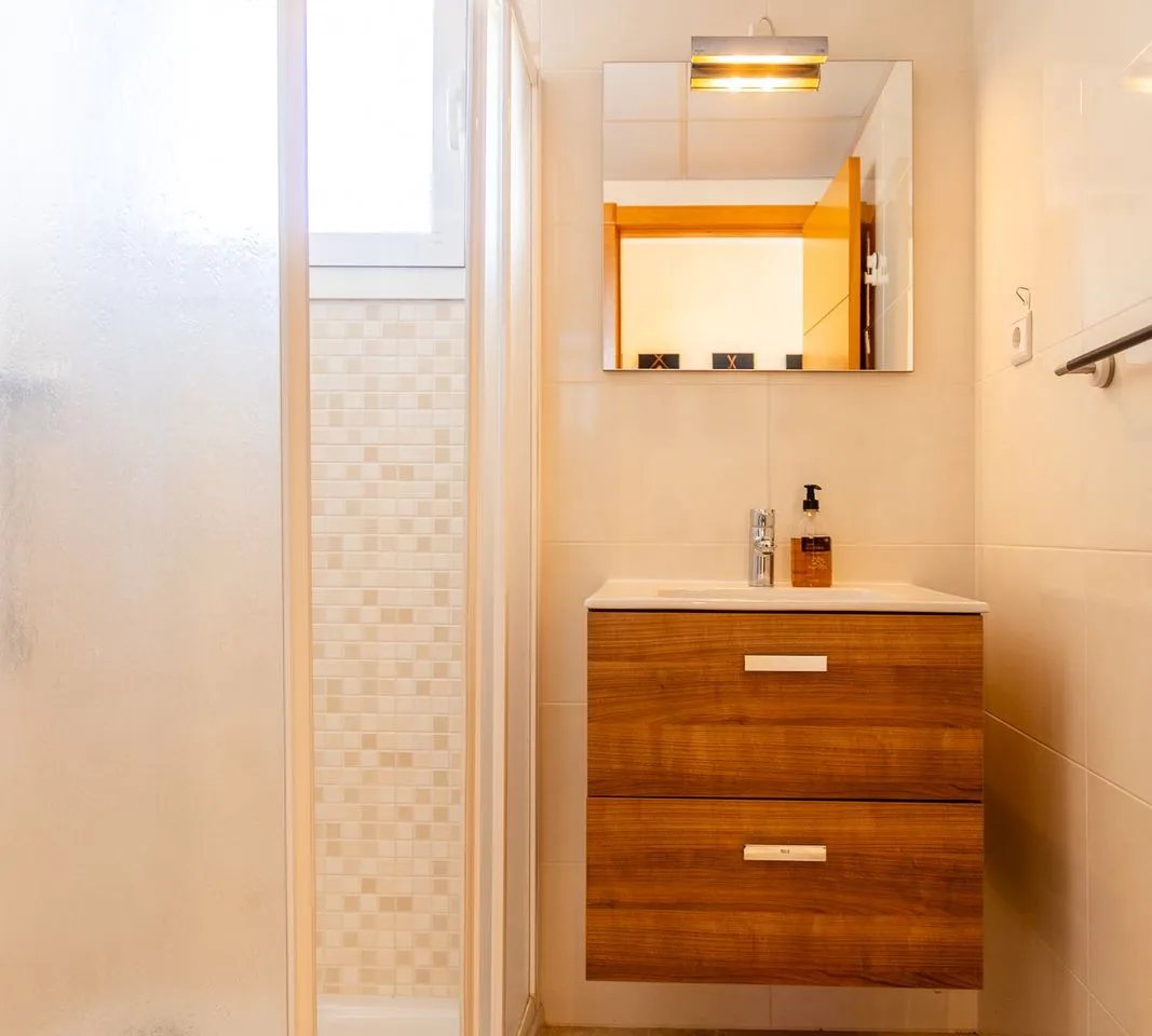 f61a3346-b08e-402d-897f-5c2d304fc13a