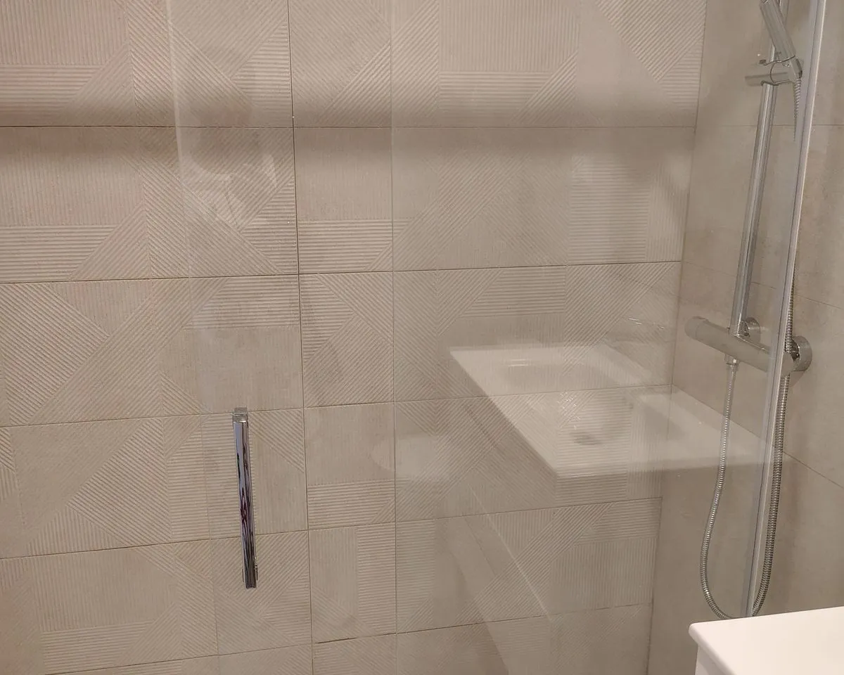 feefa613-c65f-4761-9d26-7b8b81ebfbef