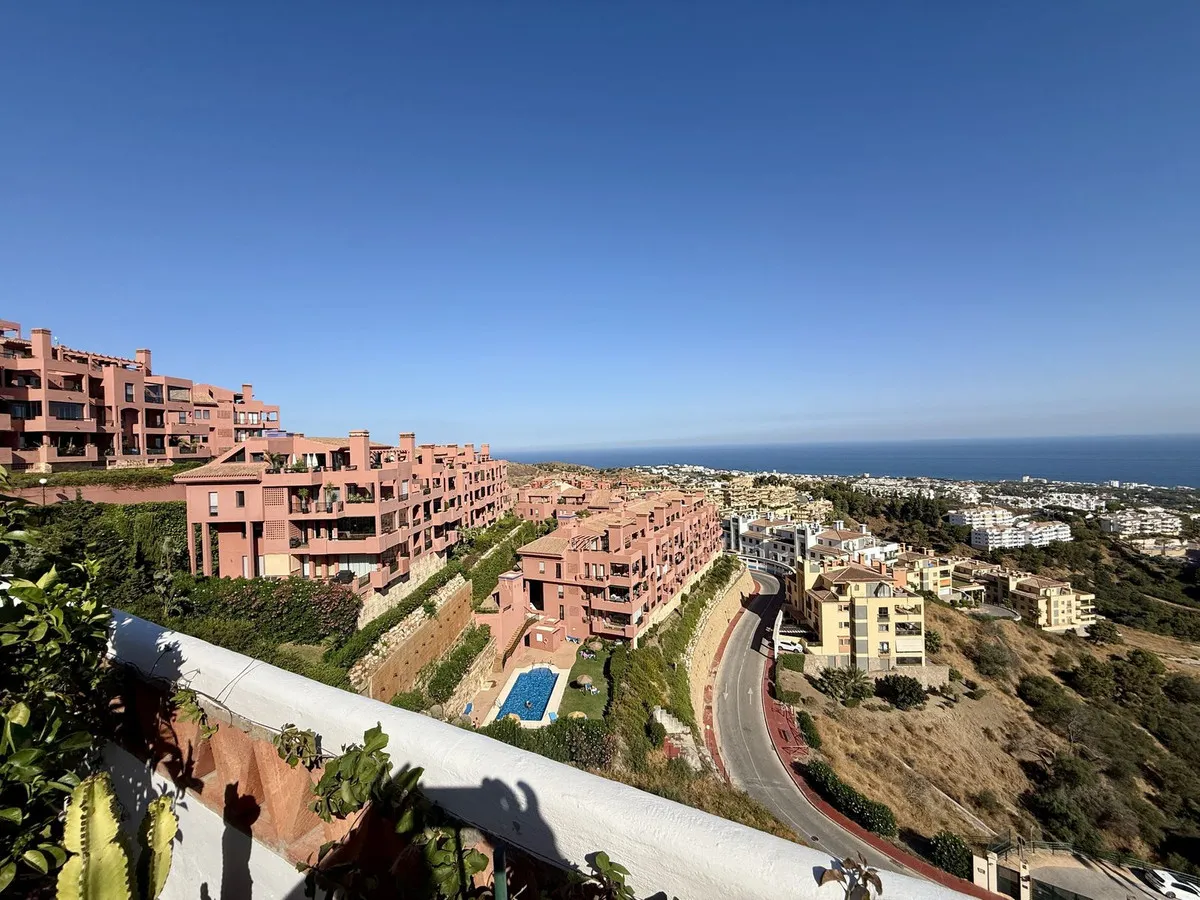 2f958206-d613-46b3-822f-98d5848231b1