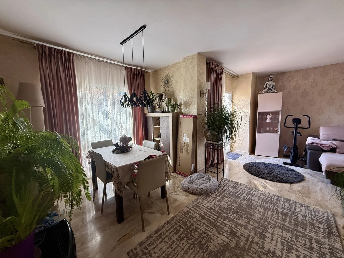 41d5b04b-c19a-4b6f-8294-5c6aa9662207