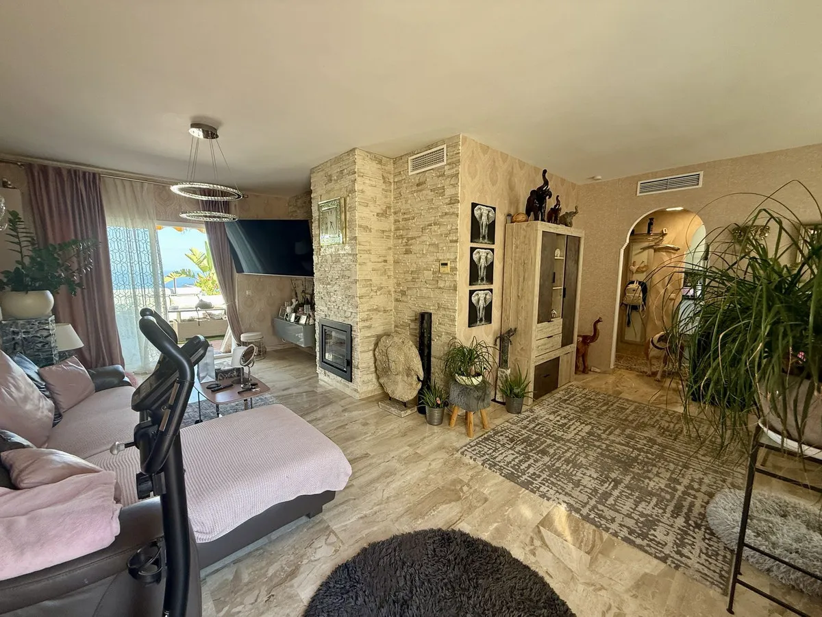 41e09578-5e58-4d55-9f07-7dd439c0f2d3