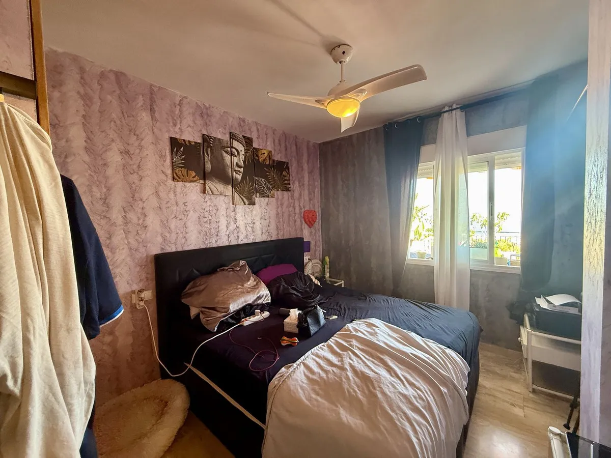 54ed04b5-502e-4641-a8c9-9a1e0e03d4dd