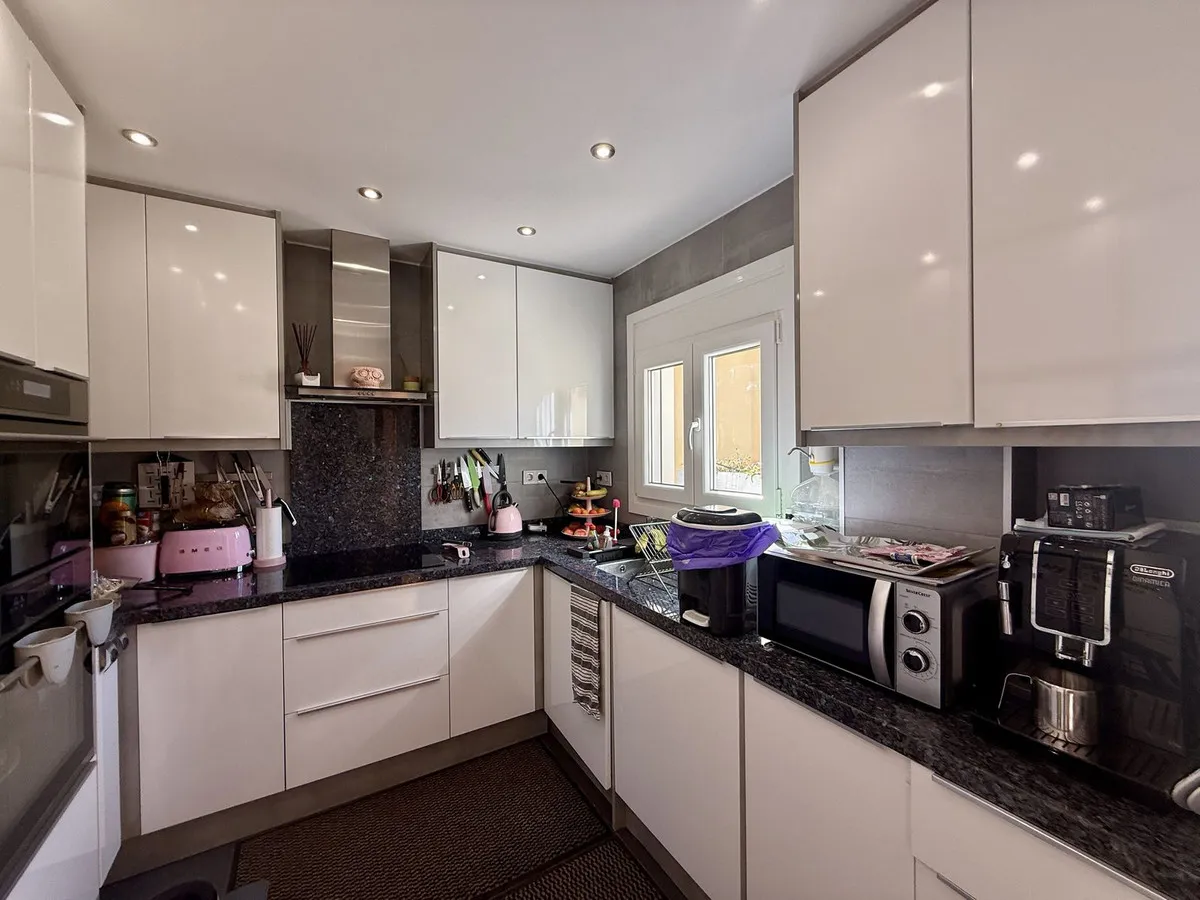 7f6d4630-0e50-485b-a7cd-3d0f5041c849