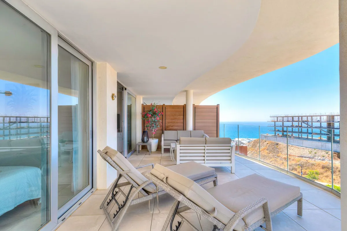 53f2d50d-0e3c-45b2-9344-0b402ba16da1