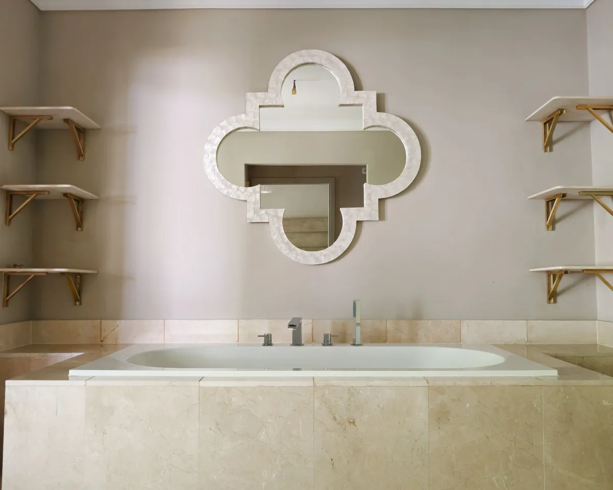 5716759c-876c-42e0-8d66-4d199cba609f