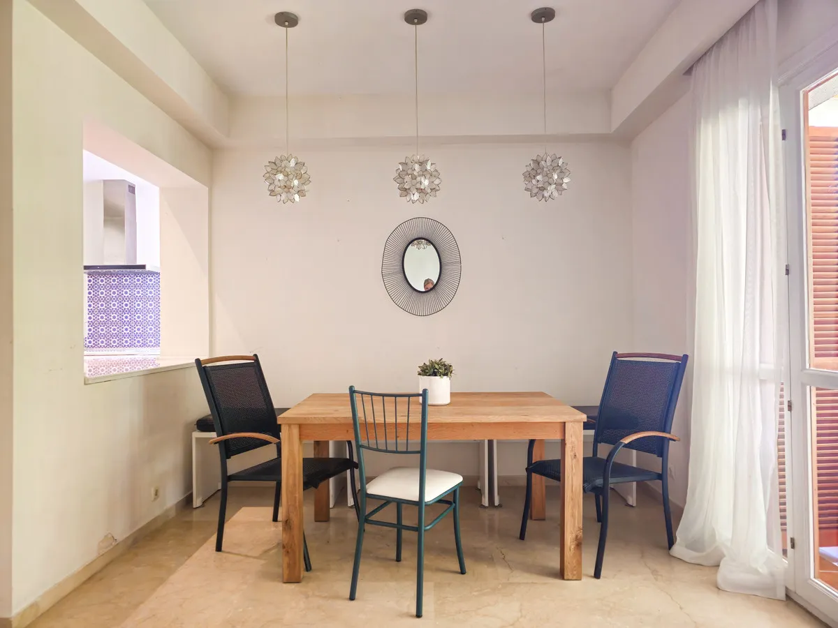 65cb161f-799d-4fe9-be2a-f04a3ece85f8