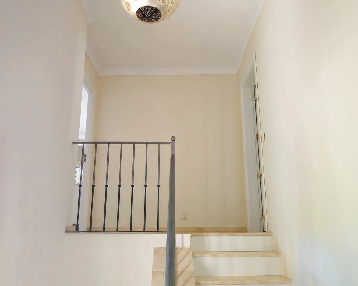 a59d379a-5154-40b4-acbf-f5b9ef68831c