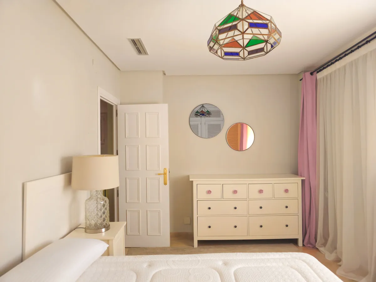 d007f8dc-273f-4cdb-bf6a-d7fe58c2f443