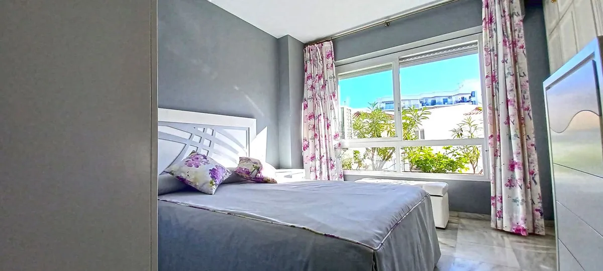 65d886b3-7eac-40f4-96e6-acd8bbc4647f