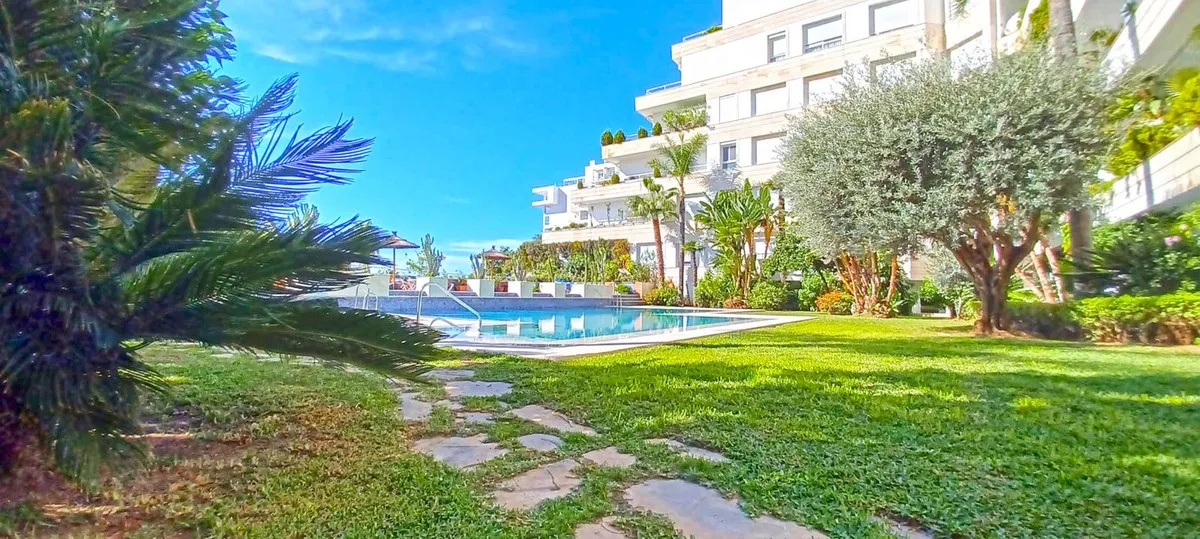 7f2dc409-b9fc-4e49-a464-25bf7f3ea4cd