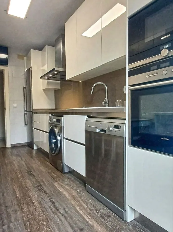 b863c553-d03e-4b24-b3b8-af92647a1769