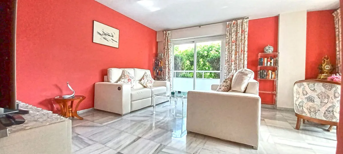 d6841771-1186-4a3b-a759-6ef3504faf42