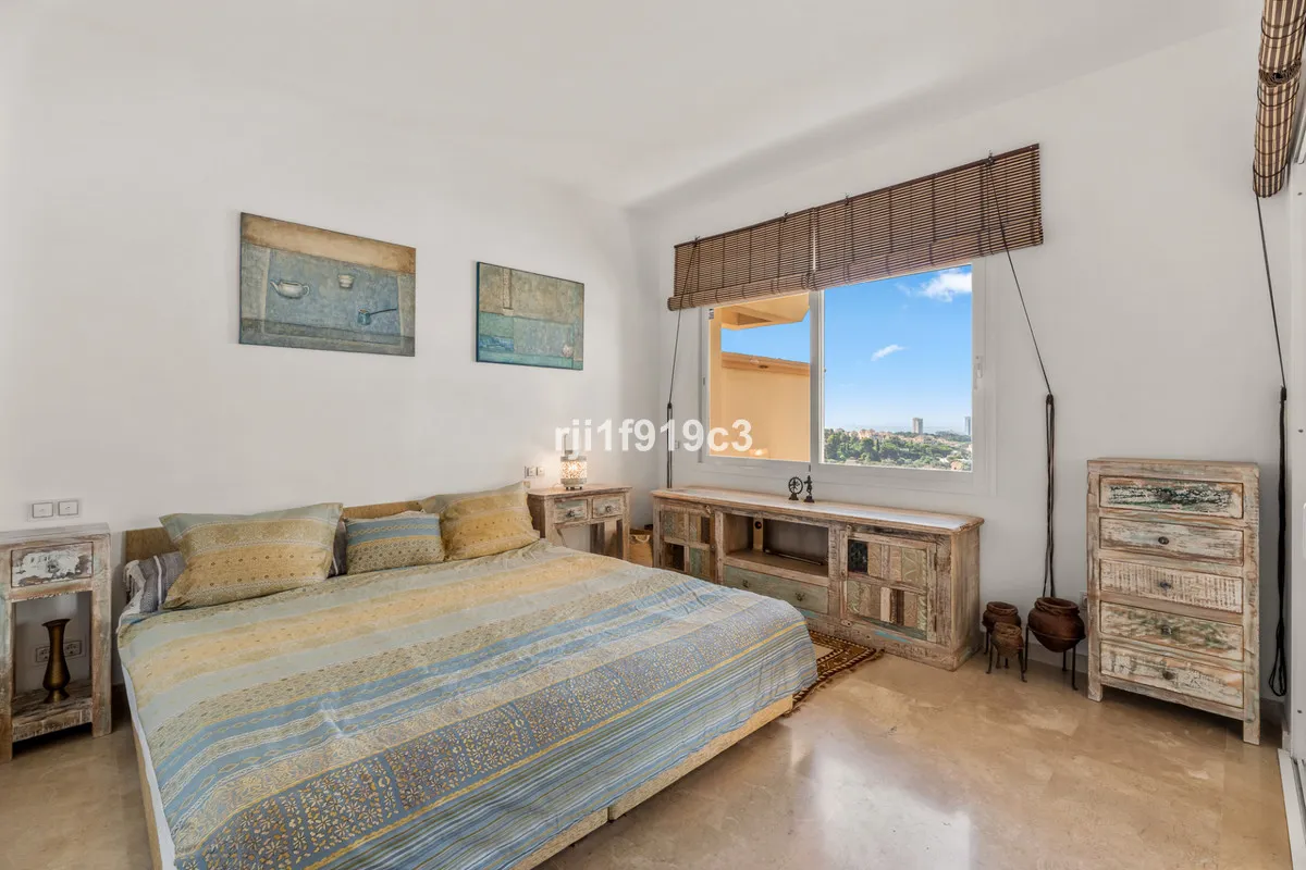 1167e617-8540-4f1b-b602-f8850ad181a1