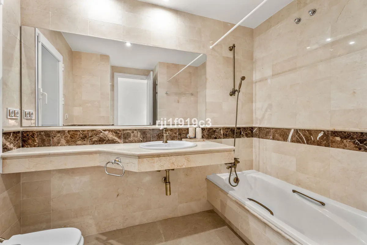 631bbdb0-c0f7-48d0-b300-cd090ad3c9c0