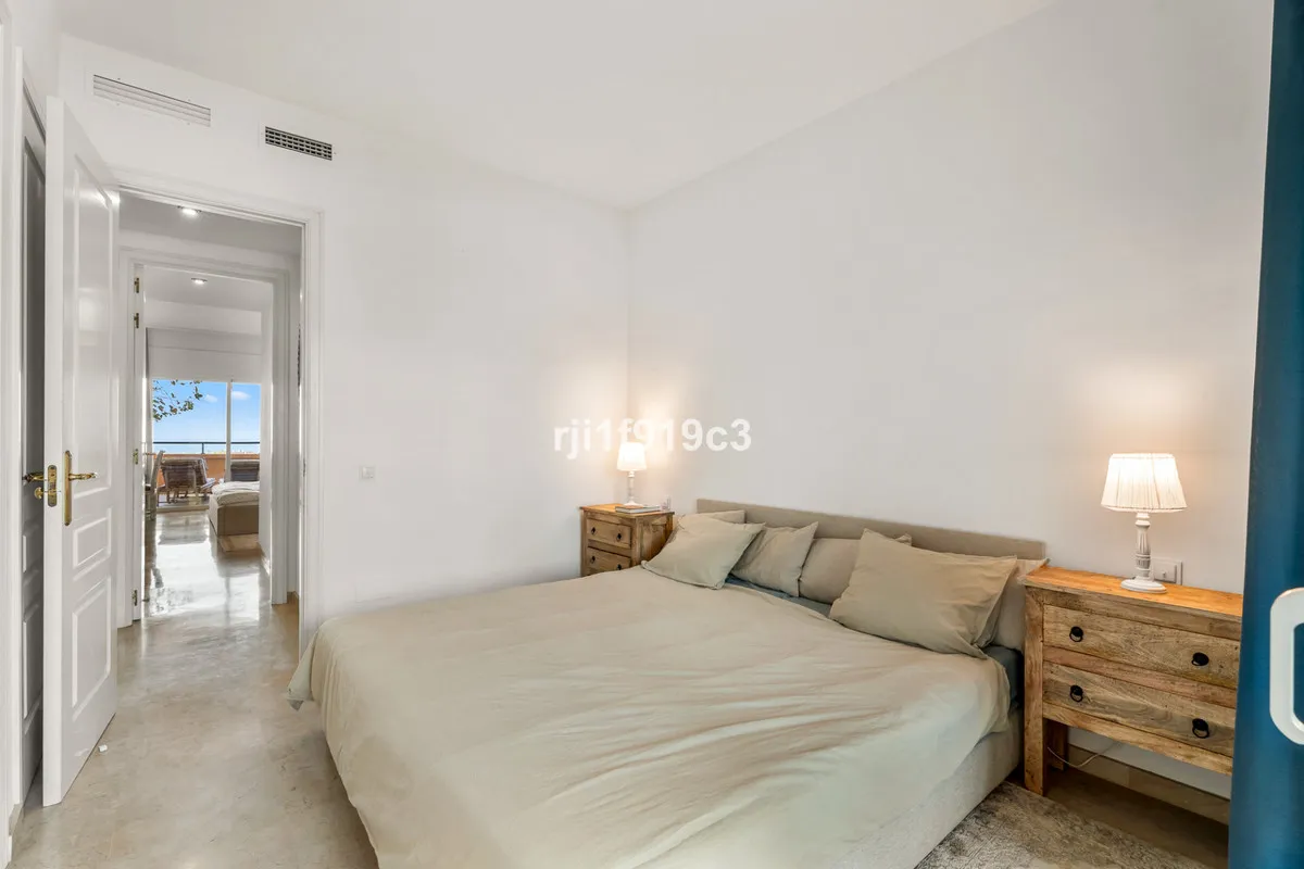 83c599fe-40f0-41d9-bb56-ef0bc5993907