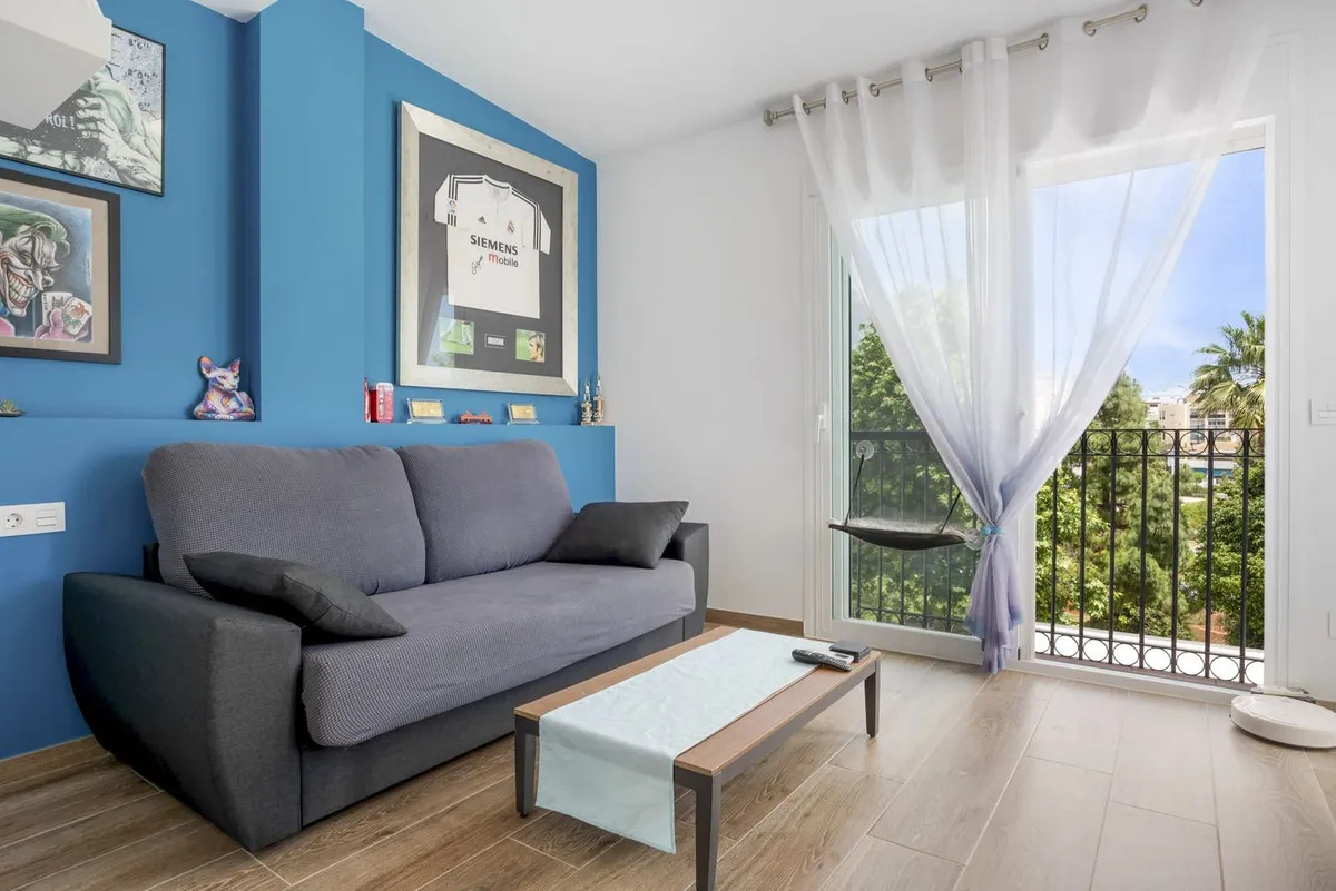 4f47efcd-27c7-45b5-9922-188417a2cedc