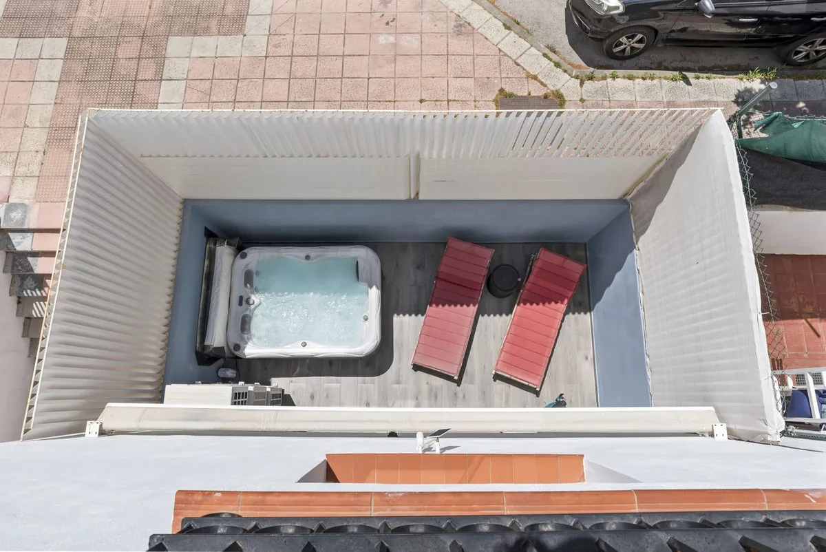 71e44e5f-c6a9-45aa-ae61-c5885f6c07dd