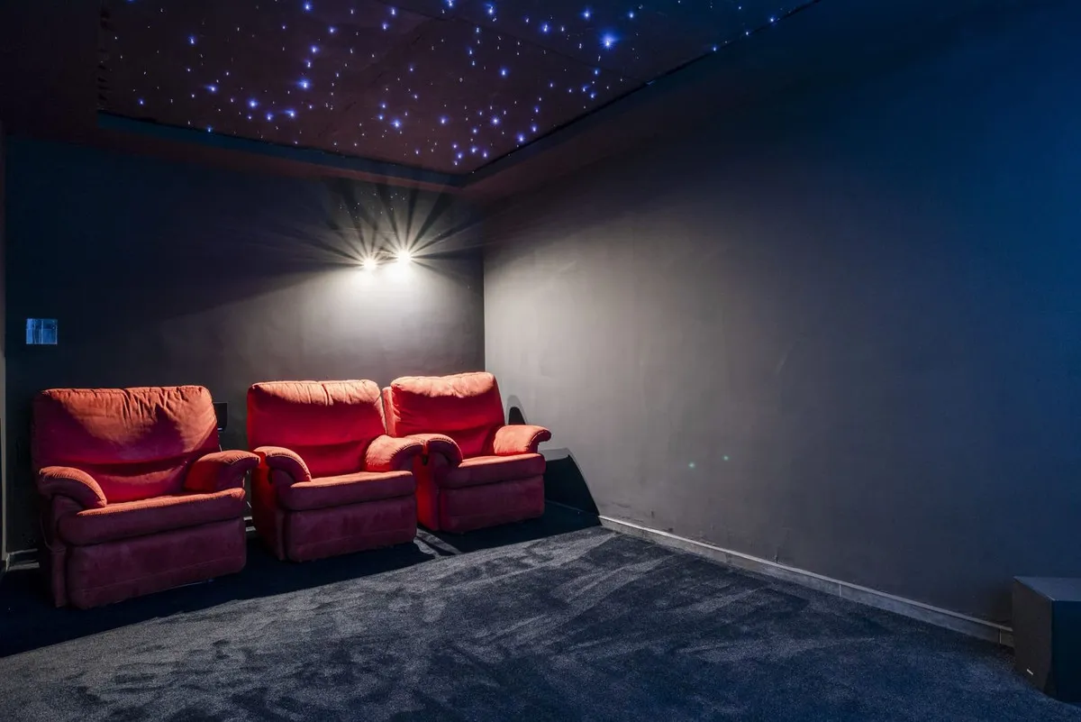 d65adae5-88af-4fb9-8d52-ea618e6ff3ab