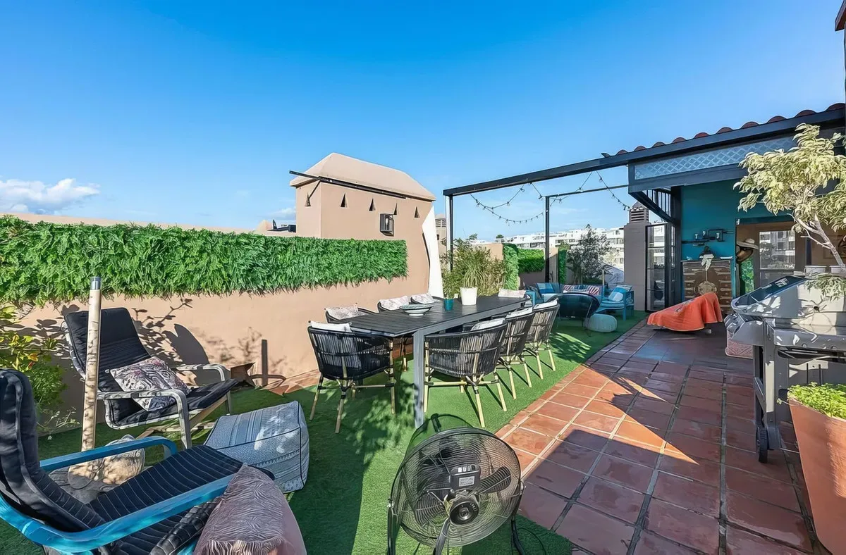 59b48940-9ceb-4af4-ab47-42d6de596895