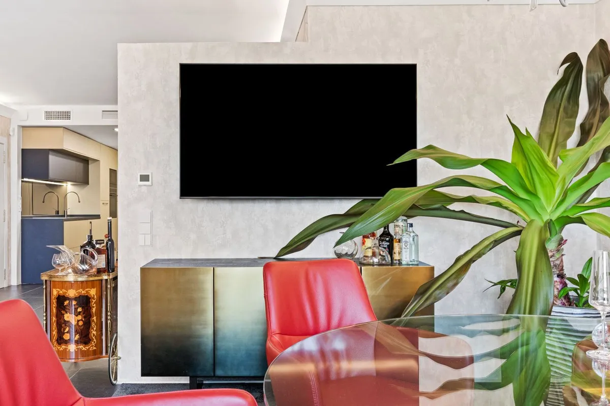 d9bfe3a3-fb0a-406f-ad90-2f89caa85773