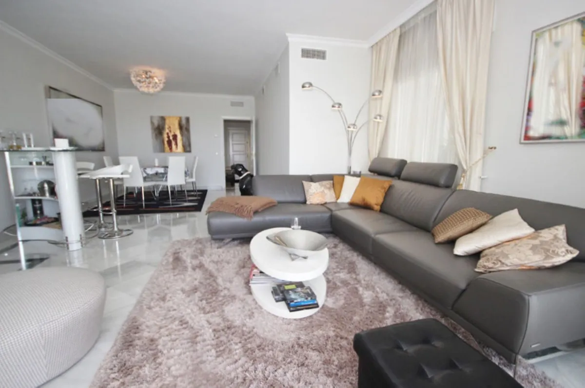 72305173-cc71-4db2-9d2e-a19e2d9b5489