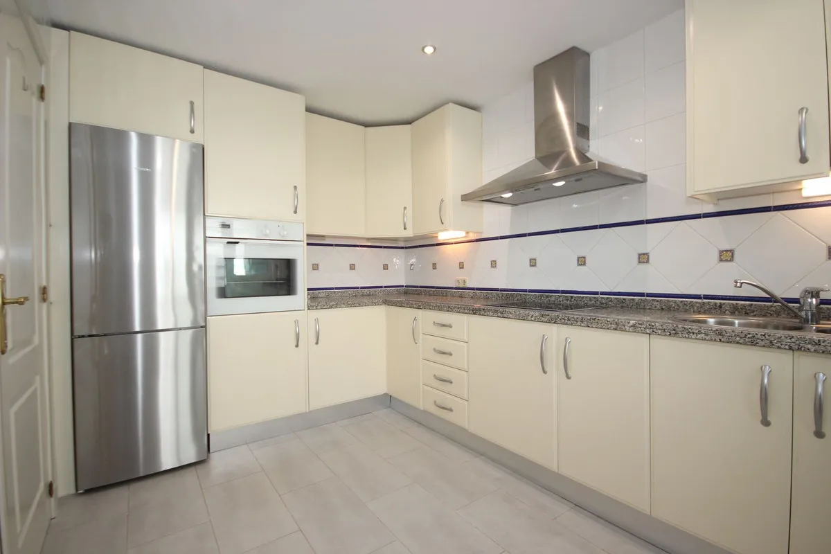 72cf7a22-48a6-4633-93b4-44182b4a5a38