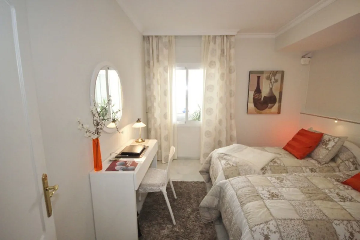 e9af658f-02eb-406c-ad8b-c8cd7f88bc55